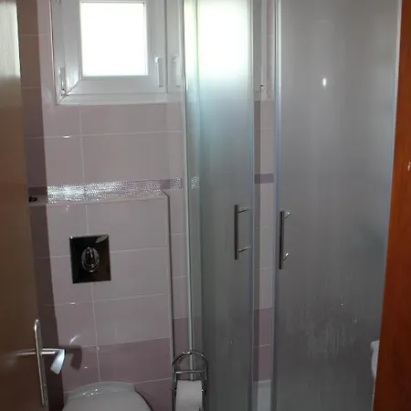 Mouse Apartment Omis